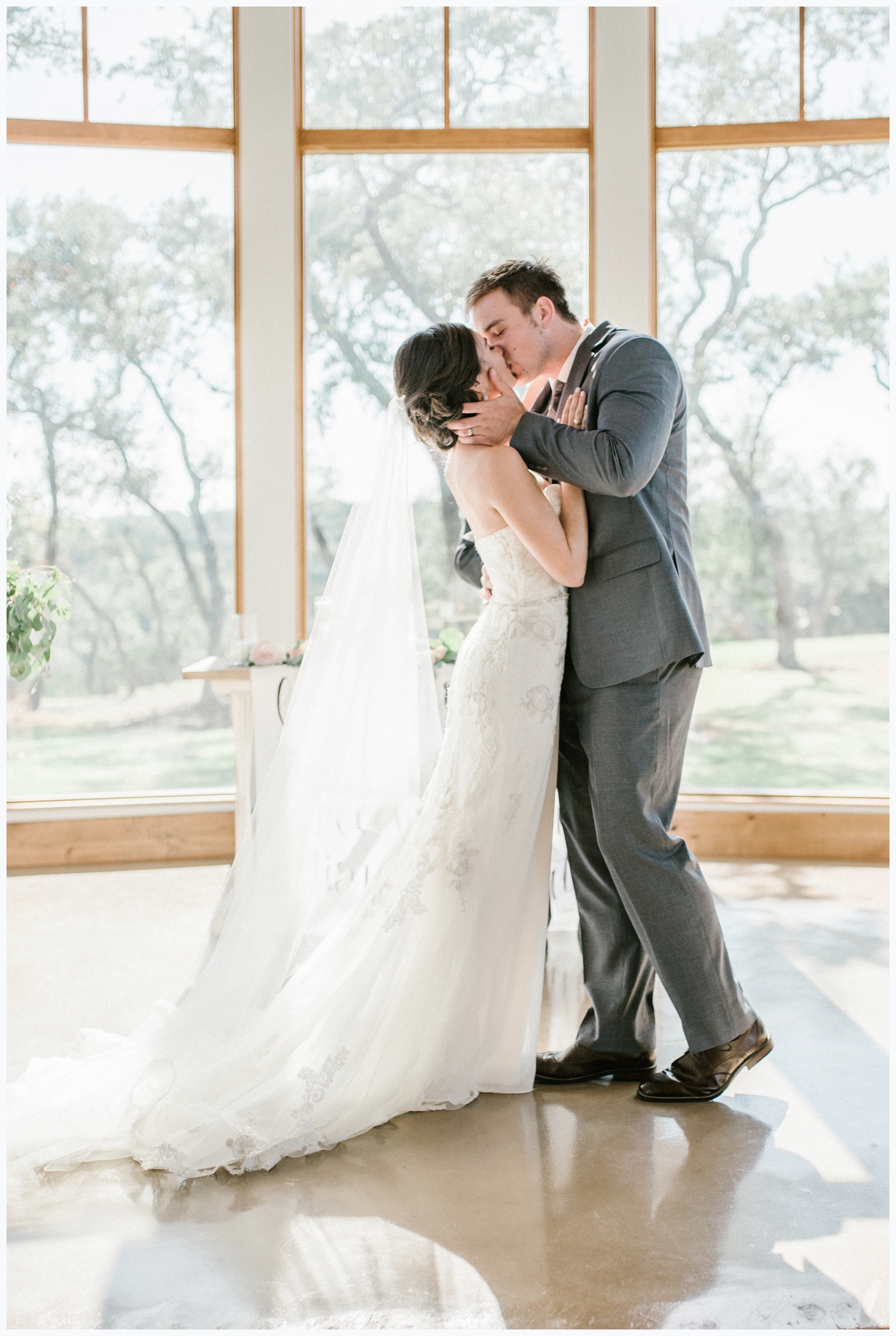 joslyn-holtfort-photography-canyonwood-ridge-wedding-austin-texas-19