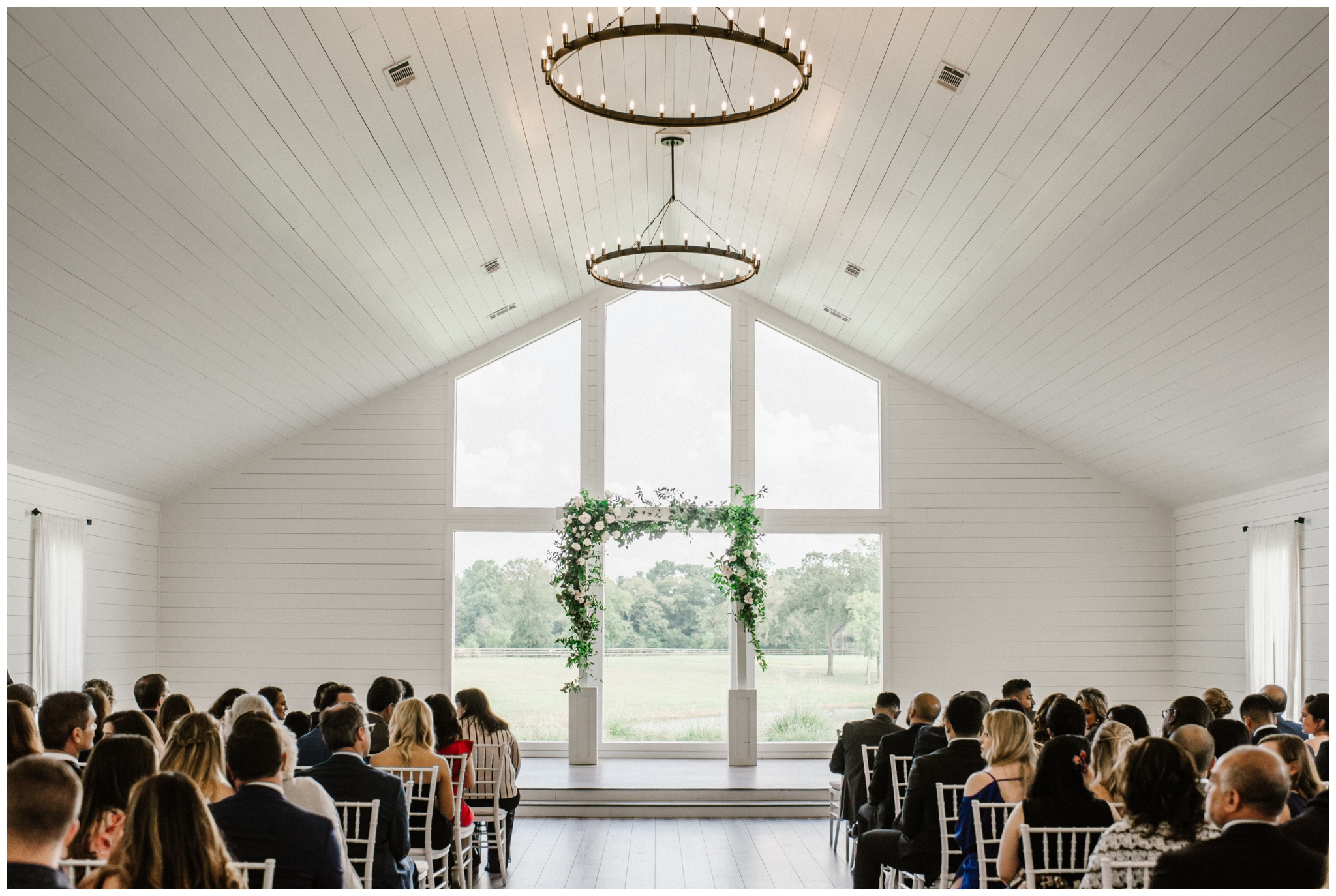 Fall wedding ceremony at The Farmhouse in Montgomery, Texas | Joslyn Holtfort Photography