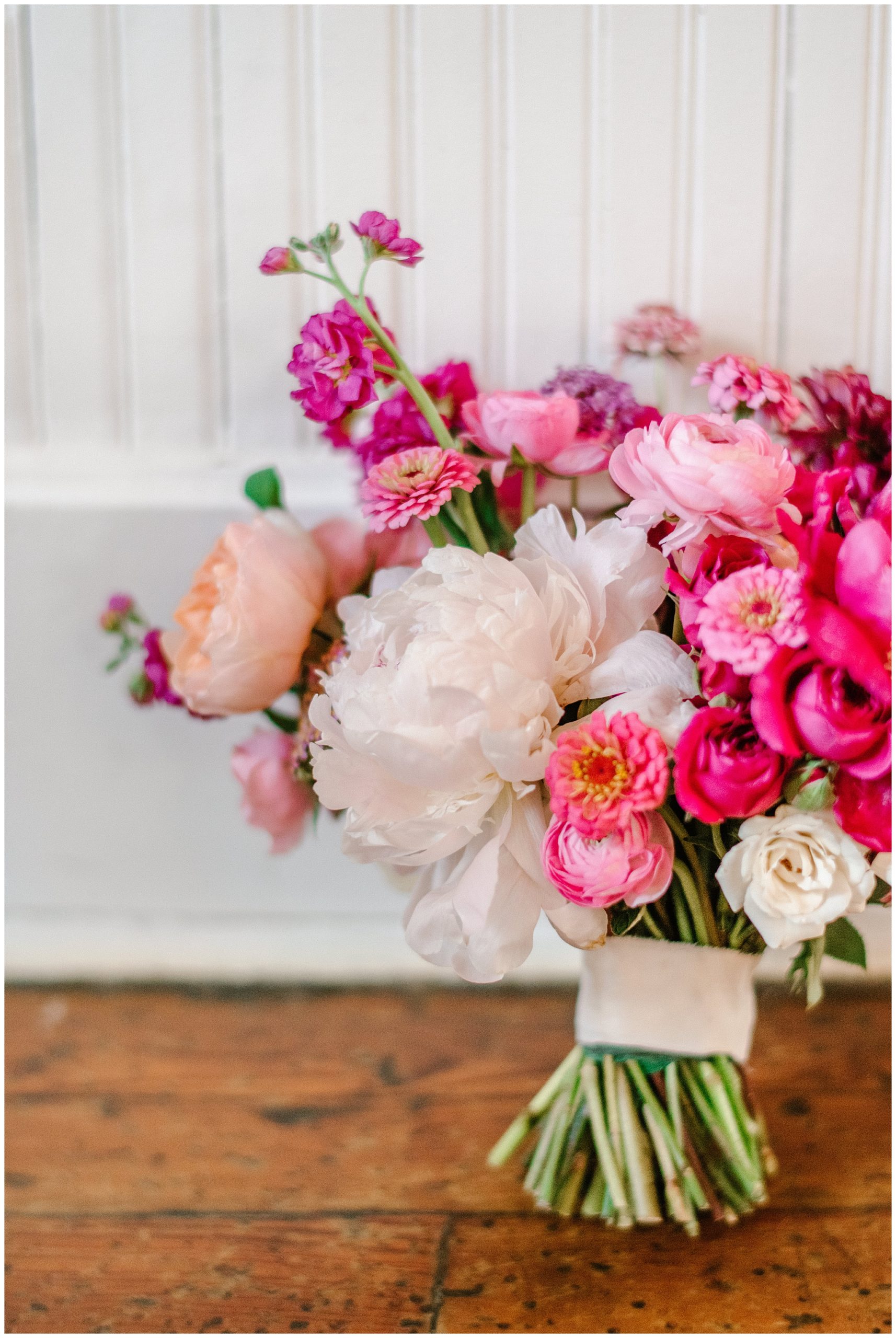 beautiful fuchsia rose and blush wedding florals